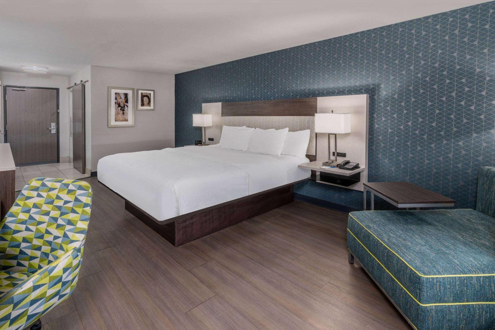 La Quinta By Wyndham Santa Rosa Hotel Екстериор снимка