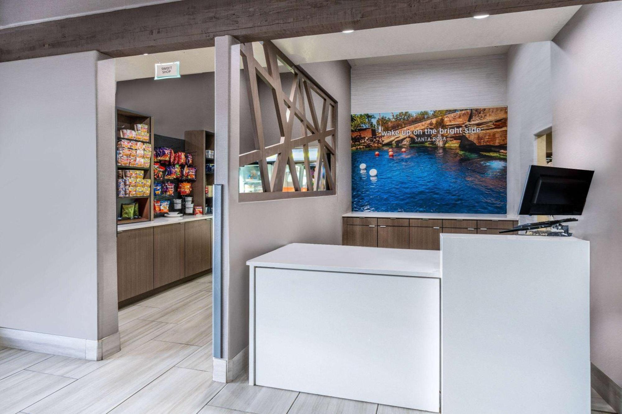 La Quinta By Wyndham Santa Rosa Hotel Екстериор снимка
